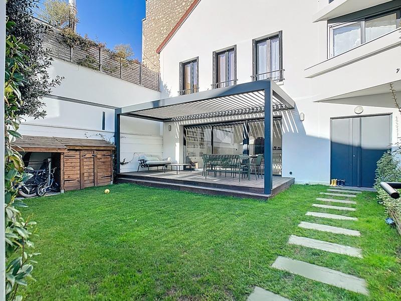 Maison - 184 m² - 6 pièces