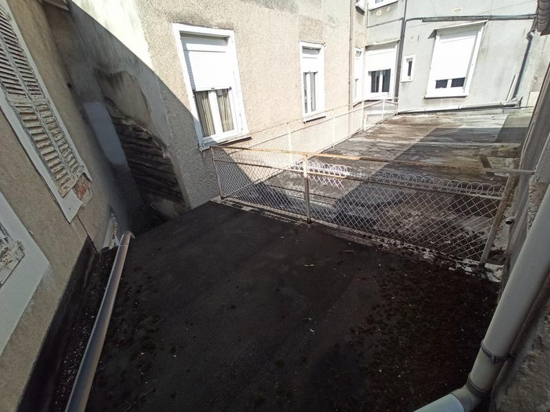 Local commercial - 340 m² - 2 pièces