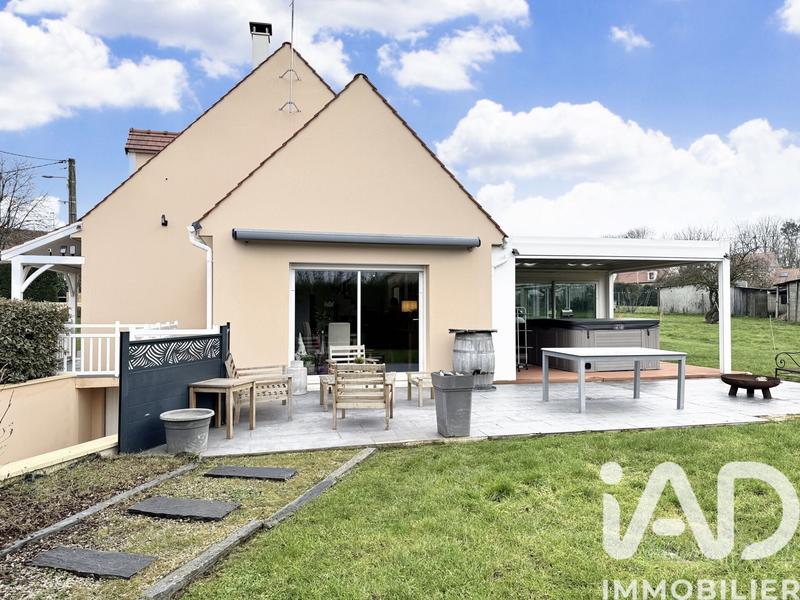 Maison - 176 m² - 6 pièces