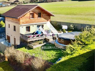 Châlet - 130 m² - 5 pièces