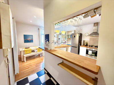 Appartement - 60 m² - 2 pièces