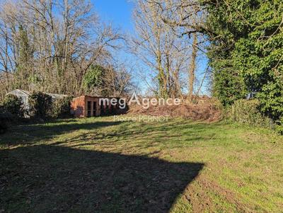 Terrain constructible - 465 m²