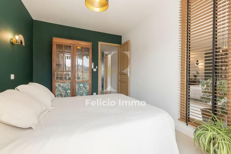 Appartement - 81 m² - 4 pièces