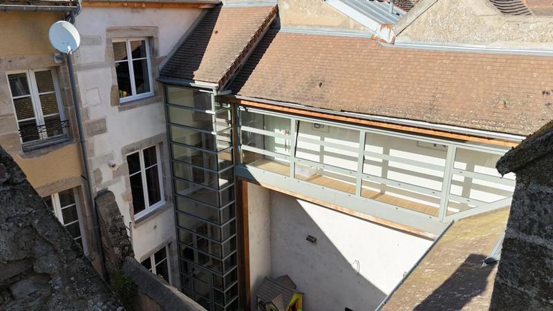 Maison - 187 m² - 6 pièces