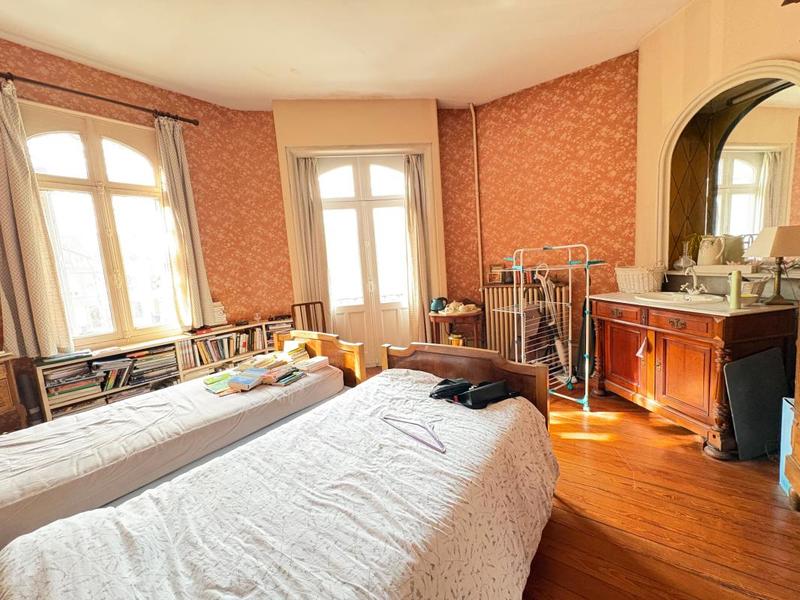 Maison bourgeoise - 165 m² - 6 pièces