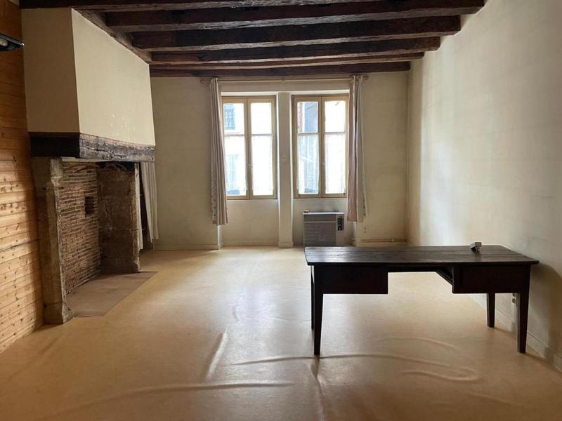 Maison - 271 m² - 12 pièces
