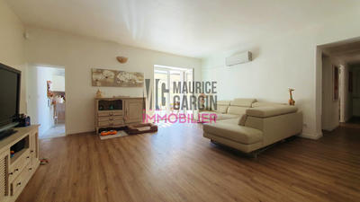 Appartement - 96 m² - 4 pièces