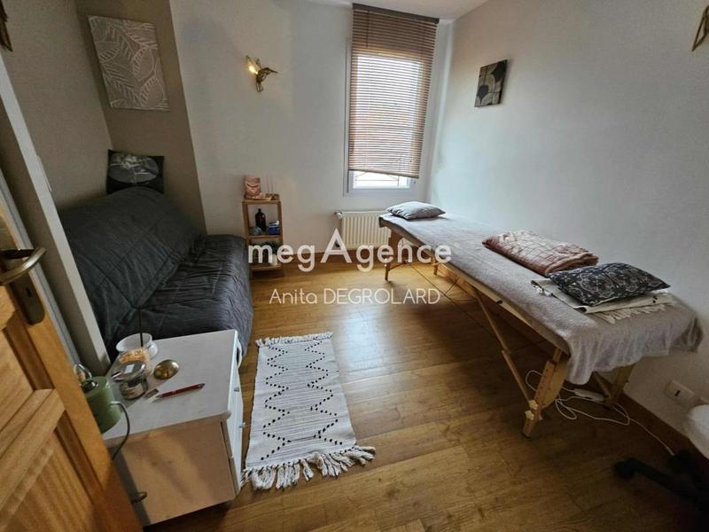 Maison traditionnelle - 140 m² - 6 pièces