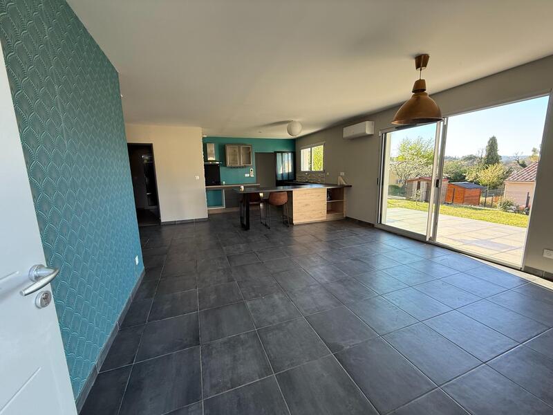 Maison - 73 m² - 3 pièces