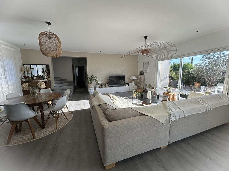 Maison - 176 m² - 5 pièces