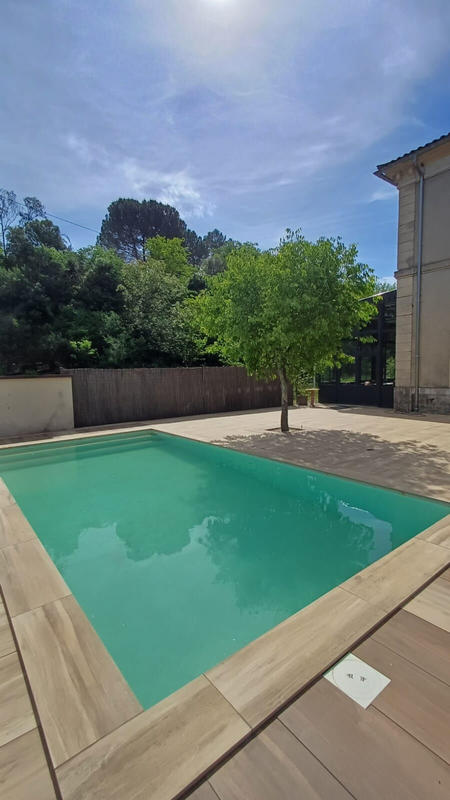 Maison - 472 m² - 7 pièces