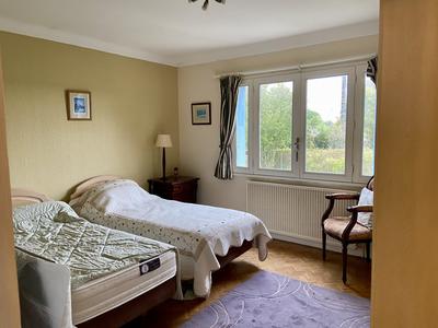 Maison traditionnelle - 122 m² - 5 pièces