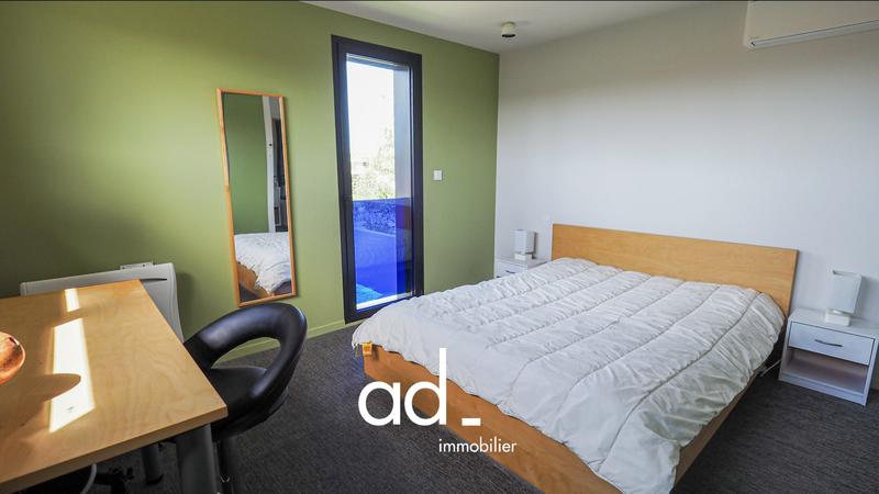 Maison contemporaine - 271 m² - 8 pièces