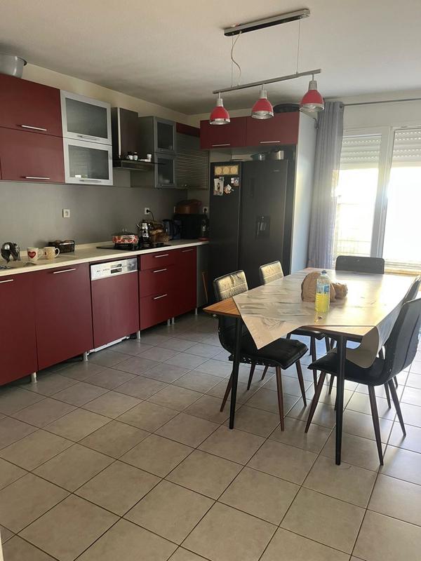 Maison - 105 m² - 6 pièces