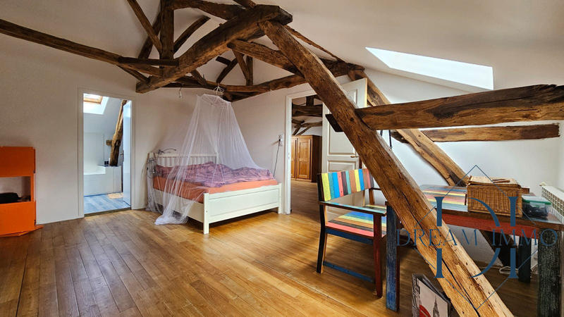 Maison - 308 m² - 5 pièces