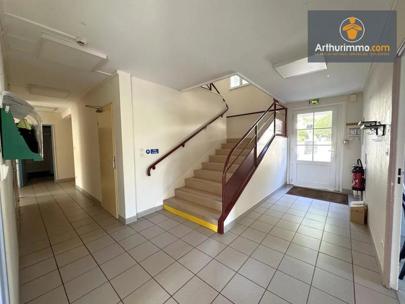 Maison - 265 m² - 12 pièces