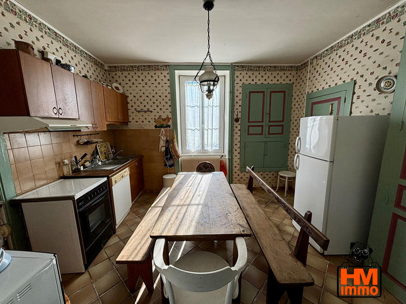 Maison - 148 m² - 6 pièces