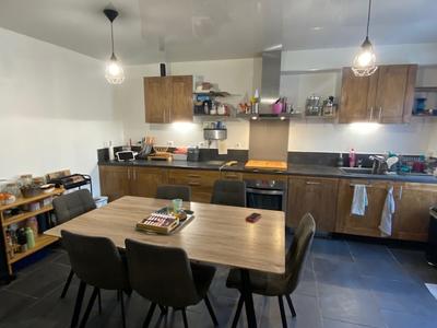 Maison - 138 m² - 4 pièces