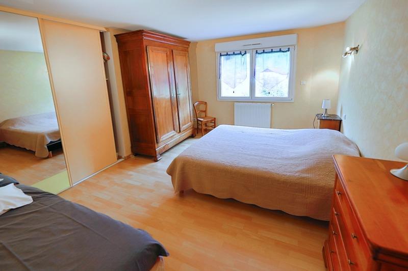 Maison - 211 m² - 7 pièces