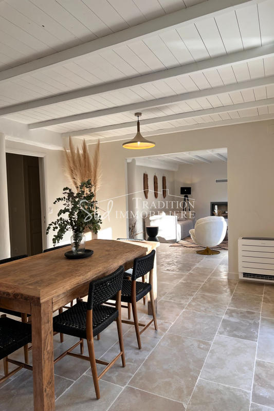 Maison - 190 m² - 9 pièces