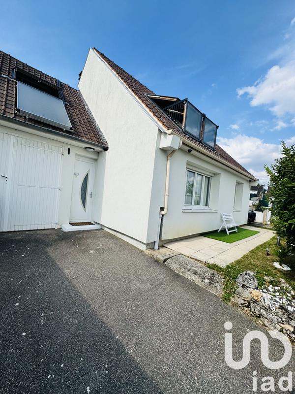 Maison - 98 m² - 6 pièces