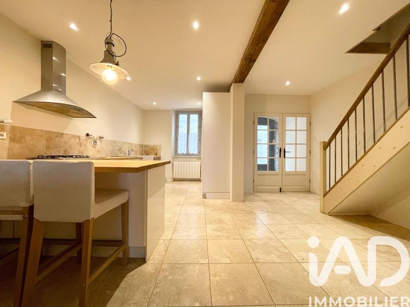 Maison - 205 m² - 7 pièces