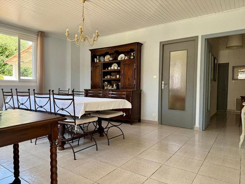 Maison - 121 m² - 5 pièces