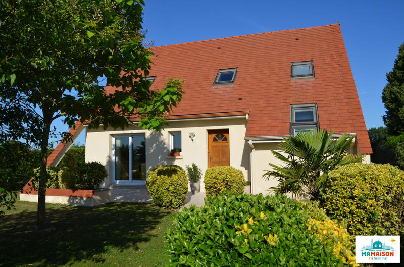 Maison - 124 m² - 6 pièces