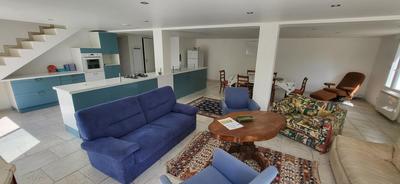 Maison - 170 m² - 6 pièces