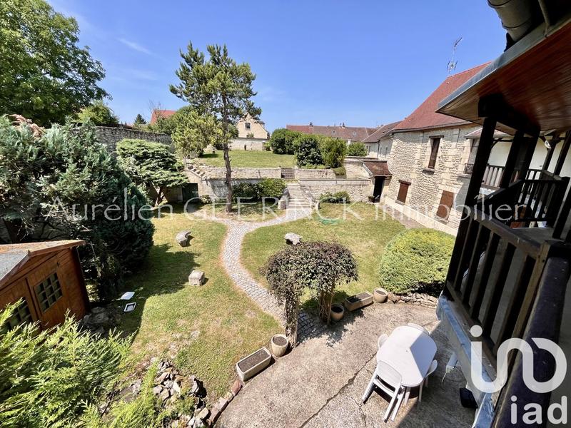 Maison - 268 m² - 6 pièces