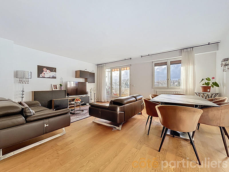 Appartement - 93 m² - 4 pièces