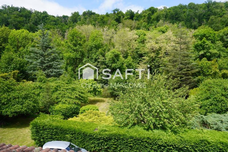 Maison - 94 m² - 5 pièces