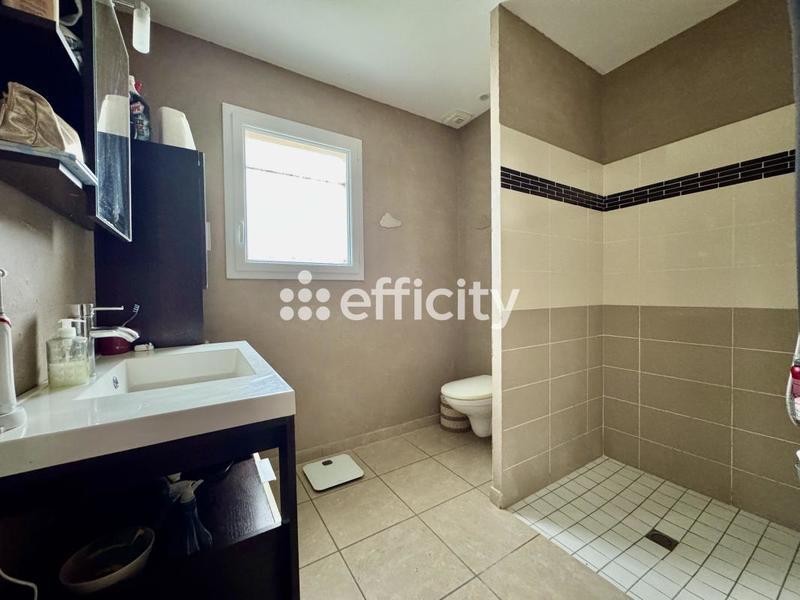 Pavillon - 120 m² - 5 pièces