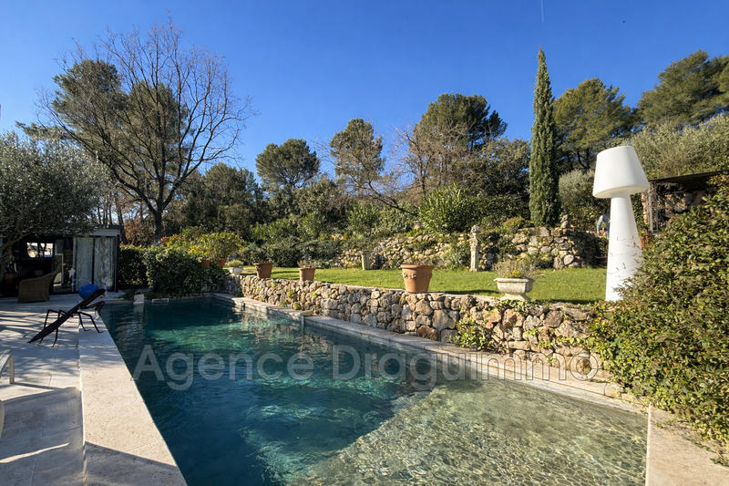 Maison - 152 m² - 6 pièces