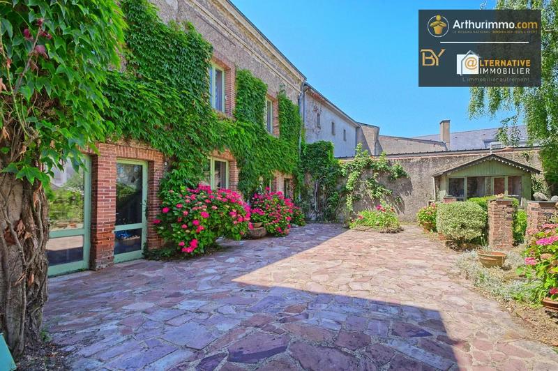 Maison - 292 m² - 12 pièces