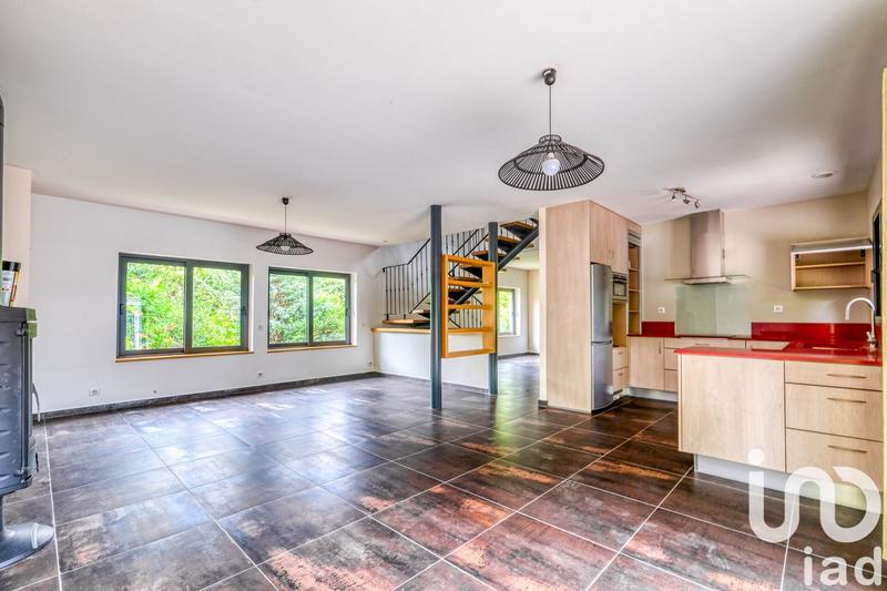 Maison - 200 m² - 7 pièces