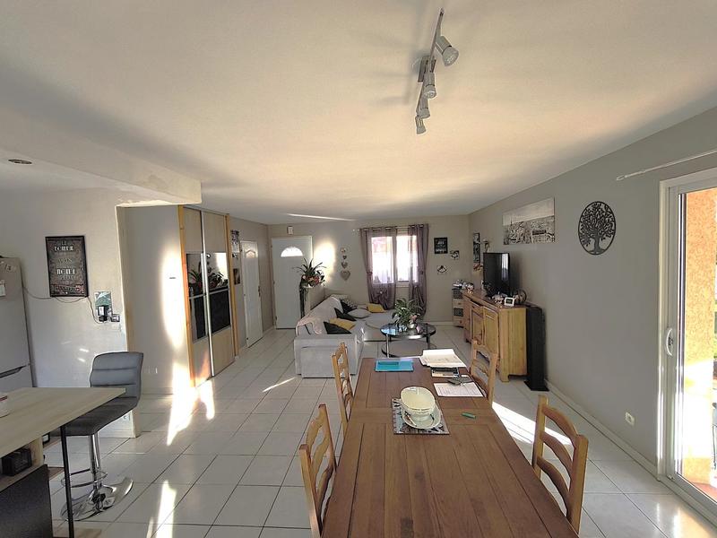 Villa - 96 m² - 5 pièces