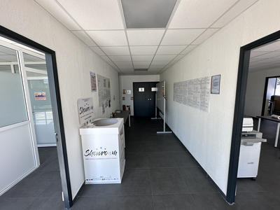 Local commercial - 54 m²