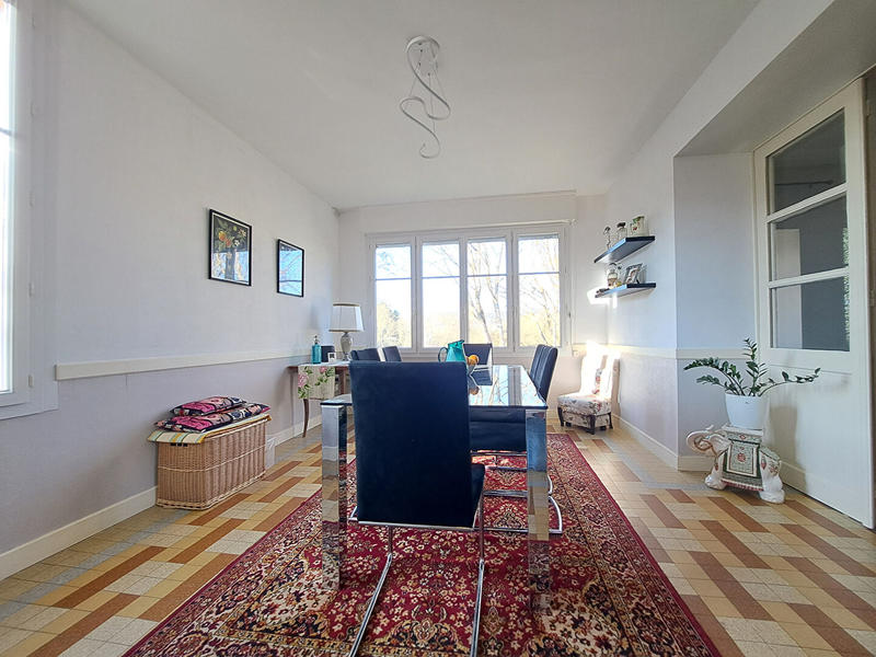 Maison - 164 m² - 7 pièces