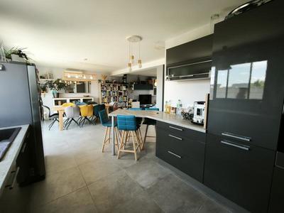 Maison - 124 m² - 6 pièces