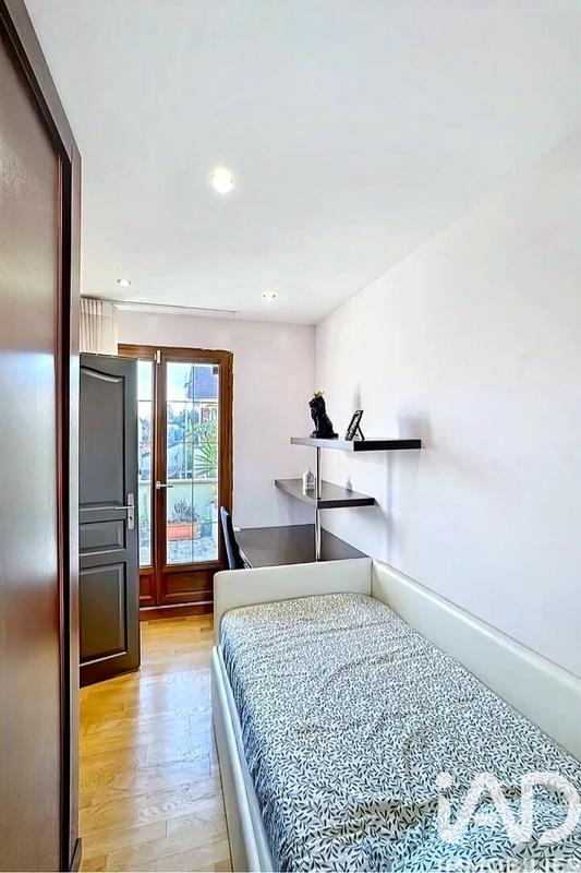 Maison de ville - 126 m² - 7 pièces