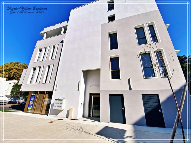 Bureau - 265 m² - 1 pièce