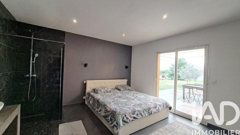 Maison - 97 m² - 5 pièces