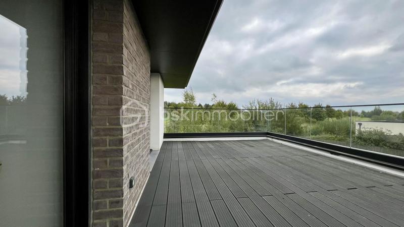 Maison - 190 m² - 6 pièces