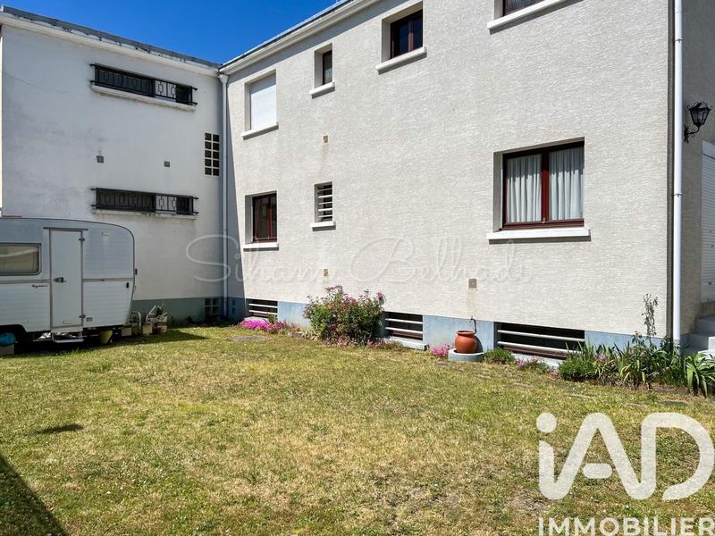 Maison - 140 m² - 5 pièces