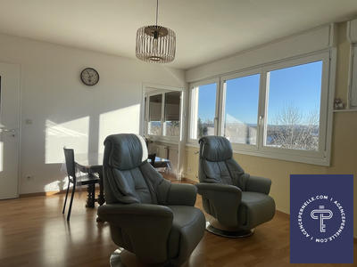 Appartement - 72 m² - 3 pièces