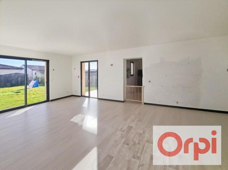 Maison - 103 m² - 5 pièces