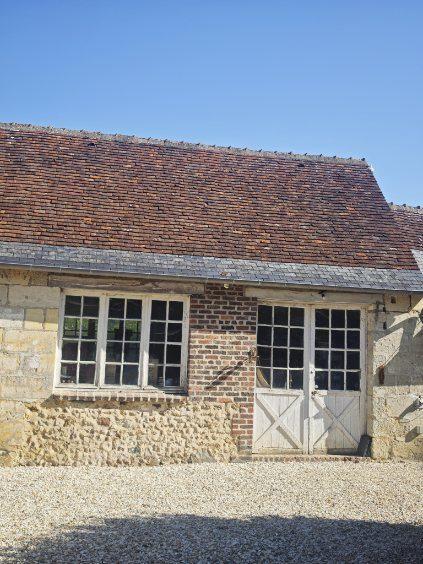 Maison - 329 m² - 12 pièces