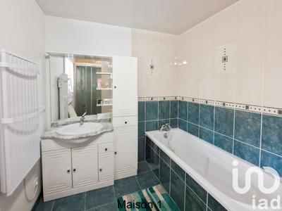 Maison - 266 m² - 10 pièces