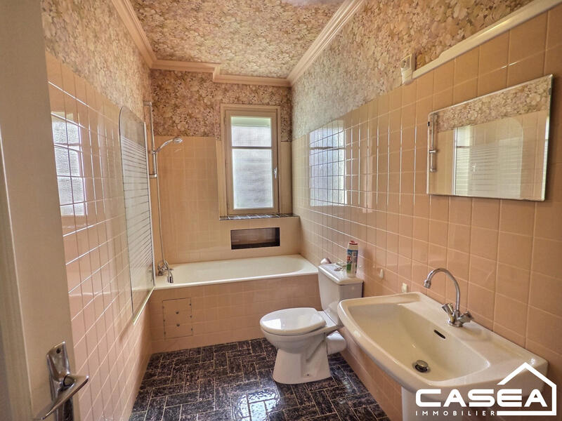 Maison ancienne - 110 m² - 6 pièces